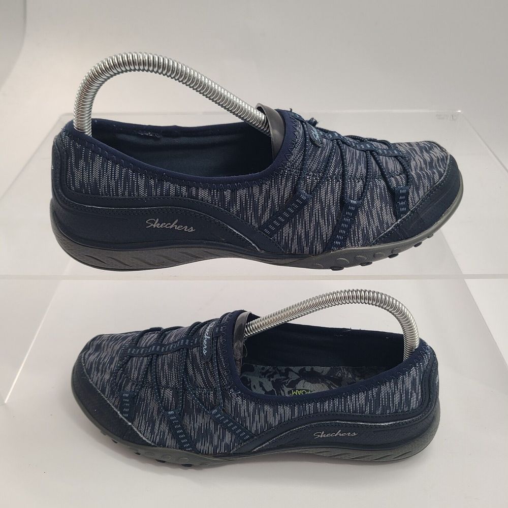 Skechers Women's Navy Slip On Memory Foam Athletic Flats US 8.5 SN: 23033 - Picture 2 of 9